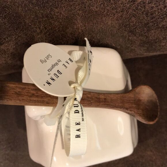 NWT Rae Dunn salt pig with wooden spoon - Picture 2 of 2